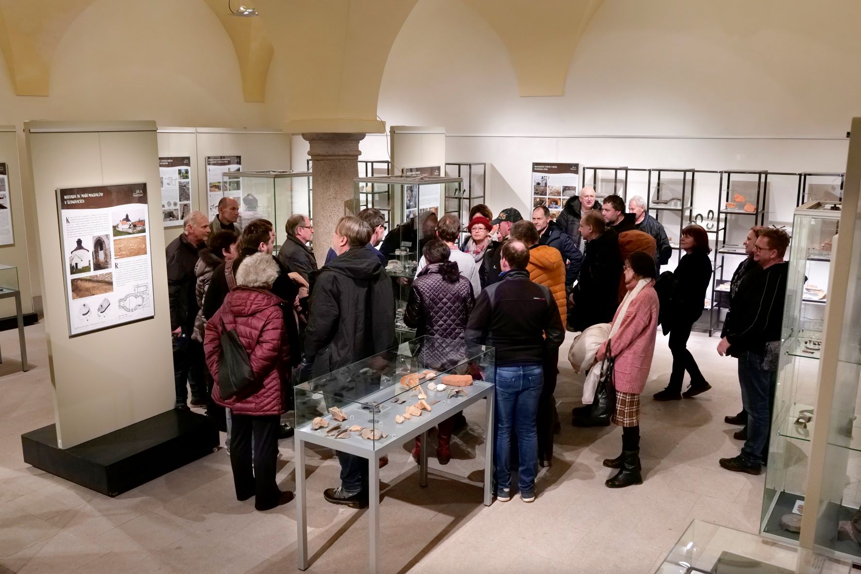 Vernisáž výstavy Archeologické výzkumy, objevy a nálezy na Třebíčsku