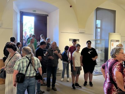 Komentovaná prohlídka výstavy Archeologické výzkumy, objevy a nálezy 26. července 2023